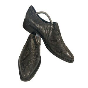 Vince Womens Black Leather Pointed Toe Slip-On Loafer Shoes Size 9.5M Italy